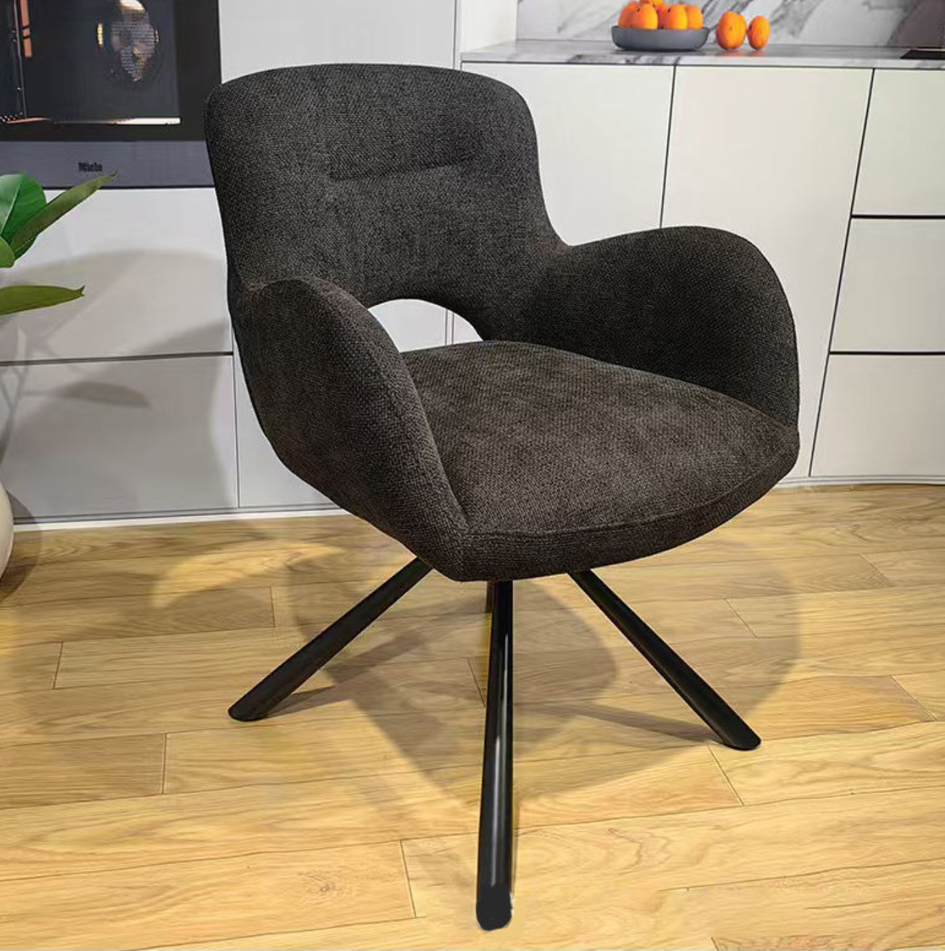 Tufted Velvet Accent Dining Chair