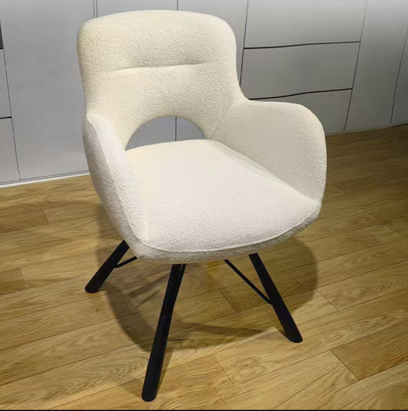 Tufted Velvet Accent Dining Chair